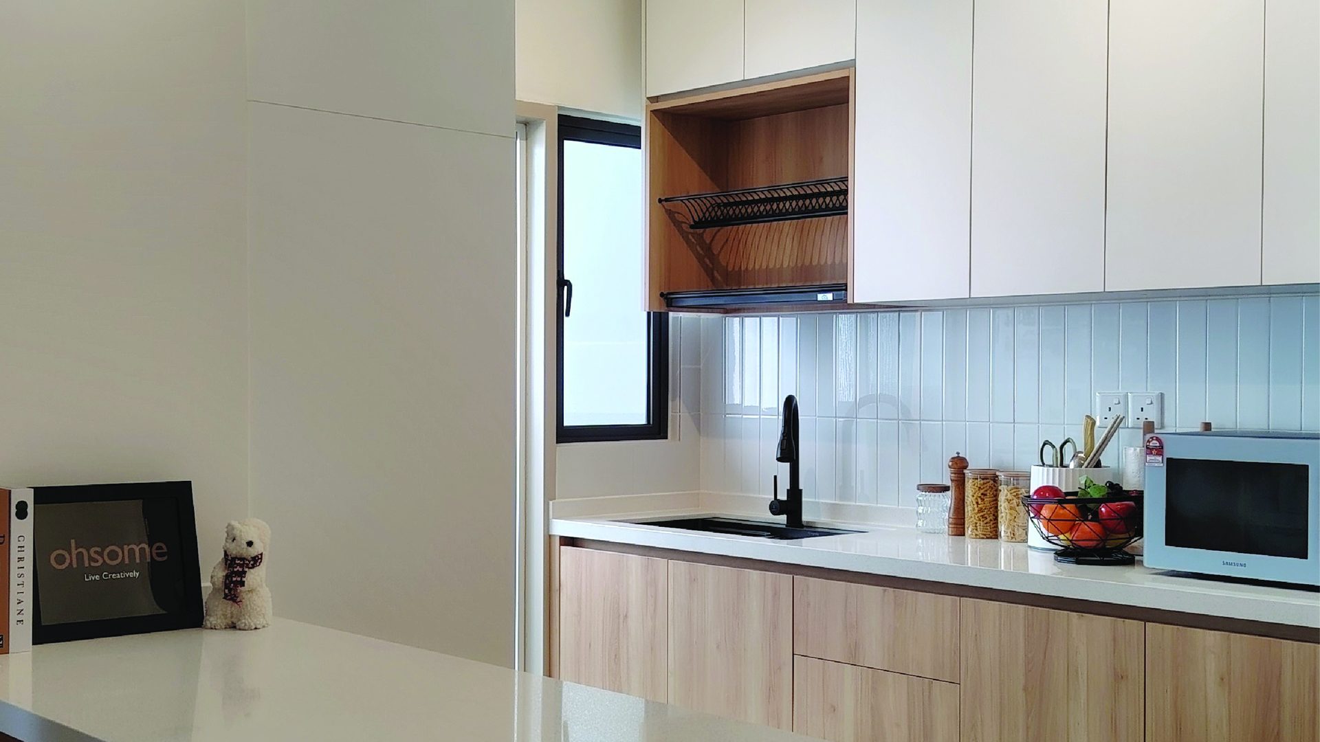 Mira Residence